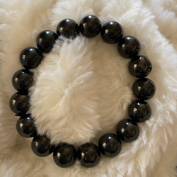 NWT Shungite Bead Bracelet! 11-13mm 187.5ctw!!! - Picture 5 of 5